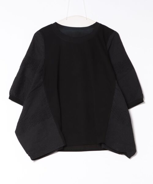 REAL CUBE(リアルキューブ)の「フラワーレースドルマンスリーブトップス(Tシャツ/カットソー・レディース・ブラック・FREE)」の1枚目の写真