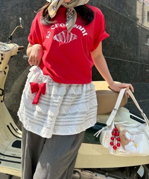 ipugo(イプゴ)の「ipugo/イプゴ クロワッサンロゴトップス 秋物 秋服 2026年秋冬(Tシャツ/カットソー・レディース・レッド/ホワイト/ネイビー・FREE)」の17枚目の写真