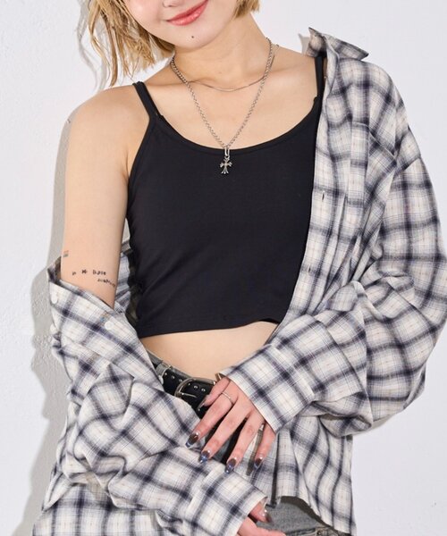 WHO'S WHO gallery（フーズフーギャラリー）の「カップ付きキャミソール（キャミソール・レディース・アイボリー/ブラック・FREE）」の2枚目の写真