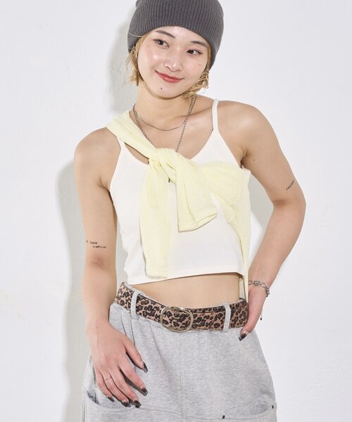 WHO'S WHO gallery（フーズフーギャラリー）の「カップ付きキャミソール（キャミソール・レディース・アイボリー/ブラック・FREE）」の3枚目の写真