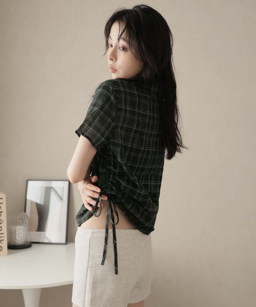 サイドシャーリングチェックシャツ