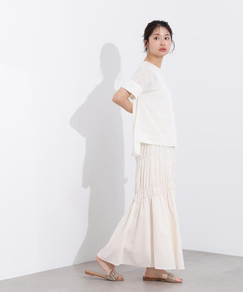 N.(N. Natural Beauty Basic)(エヌエヌナチュラルビューティーベーシック)の「シアーボクシーカットソー(Tシャツ/カットソー・レディース・ブラック/オフホワイト/杢グレー/ブラウン・MEDIUM)」の8枚目の写真