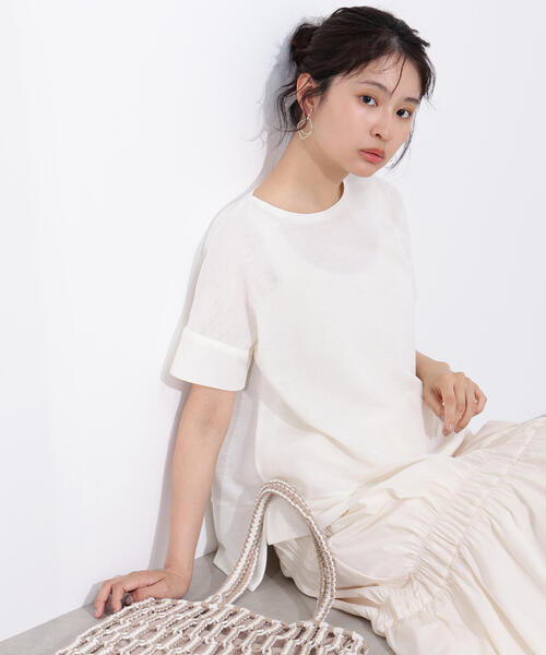 N.(N. Natural Beauty Basic)(エヌエヌナチュラルビューティーベーシック)の「シアーボクシーカットソー(Tシャツ/カットソー・レディース・ブラック/オフホワイト/杢グレー/ブラウン・MEDIUM)」の1枚目の写真