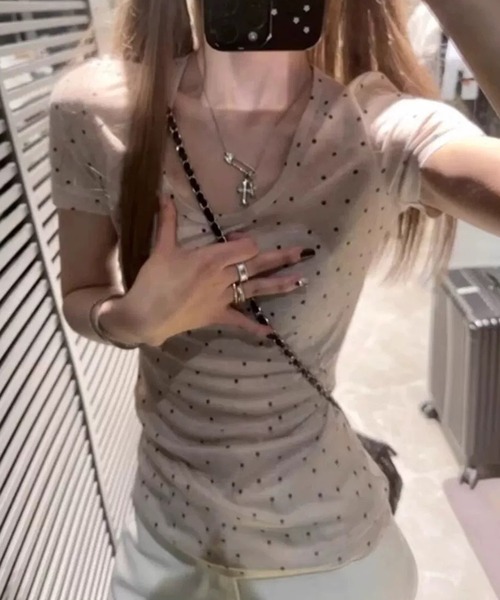 HALEY PESCA(ヘーリーペスカ)の「HALEY PESCA/シースルー ドット柄半袖トップス(Tシャツ/カットソー・レディース・グレー/アイボリー・SMALL/MEDIUM)」の5枚目の写真