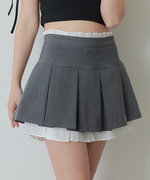 M DOLLY（エムドリー）の「*M DOLLY original* pleat layered mini skirt/プリーツレイヤードミニスカート（スカート・レディース・グレー/ベージュ・XS/S/M）」の2枚目の写真