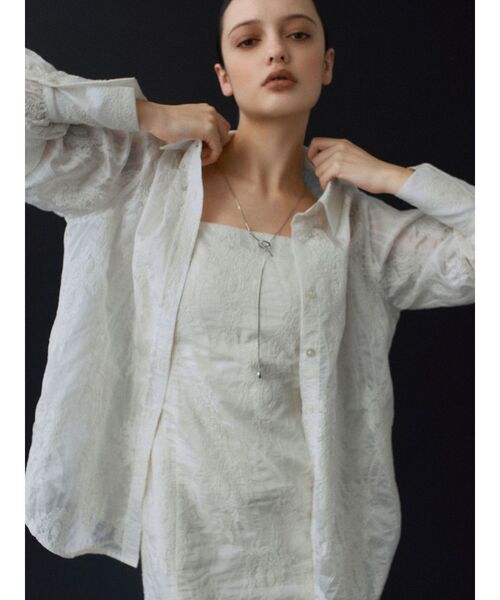 LAGUNAMOON（ラグナムーン）の「シアーエンブロイダリーワンピース（ワンピース・レディース・アイボリー/ブラック・MEDIUM/SMALL）」の5枚目の写真