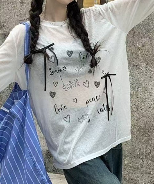 Achic（アシック）の「リボン付きハートロゴプリントロンT（Tシャツ/カットソー・レディース・ホワイト/ブラック・M）」の14枚目の写真