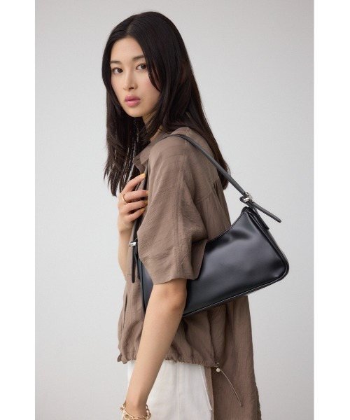 AZUL by moussy（アズールバイマウジー）の「ワンハンドルハンドバッグ（ハンドバッグ・レディース・ブラック/ブラウン系その他・FREE）」の3枚目の写真