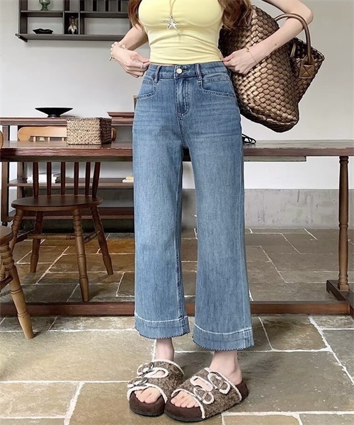 FREE STYLISTS(フリー スタイリスト)の「裾切り替え配色ステッチデニムパンツ(デニムパンツ・レディース・ライトブルー/インディゴブルー・L/XL/3XL/5XL/M/4XL/S/2XL)」の11枚目の写真