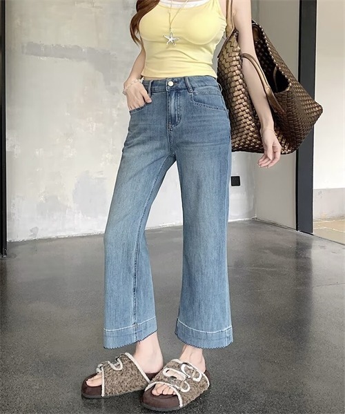 FREE STYLISTS(フリー スタイリスト)の「裾切り替え配色ステッチデニムパンツ(デニムパンツ・レディース・ライトブルー/インディゴブルー・L/XL/3XL/5XL/M/4XL/S/2XL)」の10枚目の写真