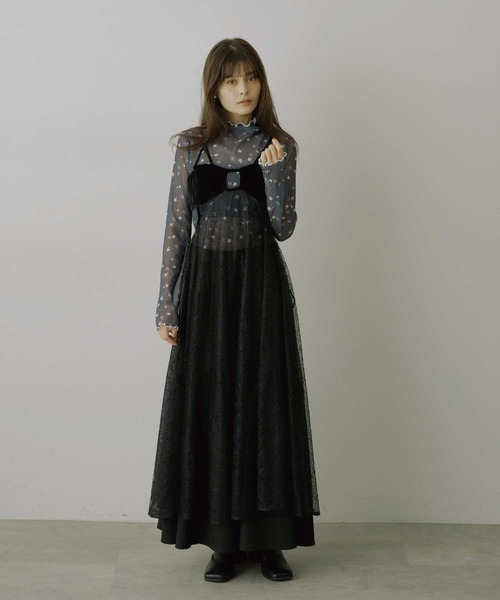 VIOLETTA（ヴィオレッタ）の「エスカルゴラインレースキャミワンピース（ワンピース・レディース・アイボリー/ブラック/ブルーグレー・FREE）」の18枚目の写真