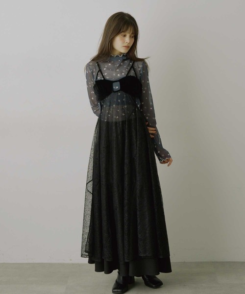 VIOLETTA（ヴィオレッタ）の「エスカルゴラインレースキャミワンピース（ワンピース・レディース・アイボリー/ブラック/ブルーグレー・FREE）」の19枚目の写真