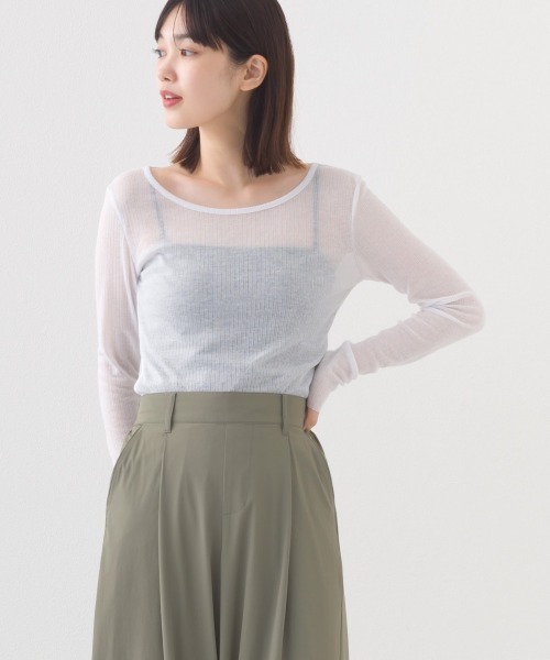 OMNES（オムネス）の「リブシアークルーネック長袖トップスカットソー（Tシャツ/カットソー・レディース・ホワイト/ピンク/レッド/ブラック/グレー・FREE）」の6枚目の写真