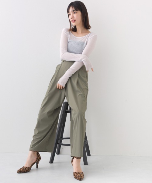 OMNES（オムネス）の「リブシアークルーネック長袖トップスカットソー（Tシャツ/カットソー・レディース・ホワイト/ピンク/レッド/ブラック/グレー・FREE）」の9枚目の写真