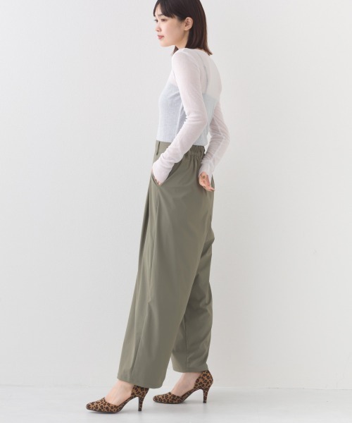 OMNES（オムネス）の「リブシアークルーネック長袖トップスカットソー（Tシャツ/カットソー・レディース・ホワイト/ピンク/レッド/ブラック/グレー・FREE）」の10枚目の写真