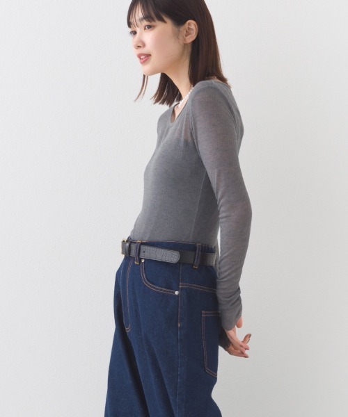 OMNES（オムネス）の「リブシアークルーネック長袖トップスカットソー（Tシャツ/カットソー・レディース・ホワイト/ピンク/レッド/ブラック/グレー・FREE）」の17枚目の写真