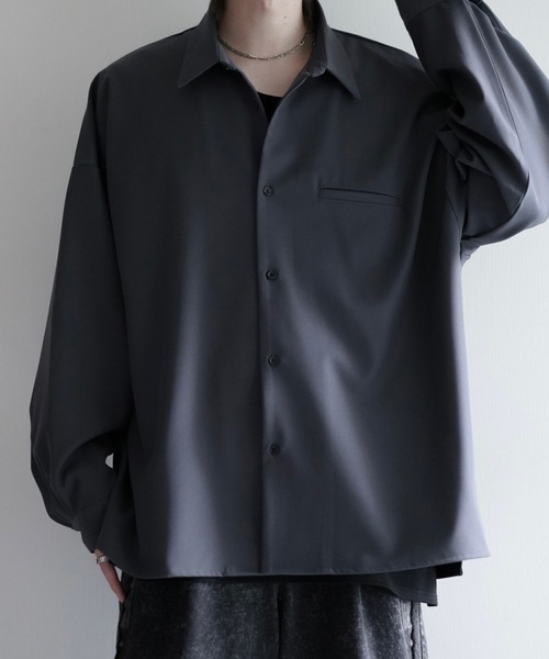 cussil（クシル）の「【cussil/クシル】ヘビードレープルーズシルエットレギュラー長袖シャツ（シャツ/ブラウス・メンズ・ブラック/チャコールグレー/ホワイト/ライトグレー/ブルー・XS/S/M/L）」の4枚目の写真