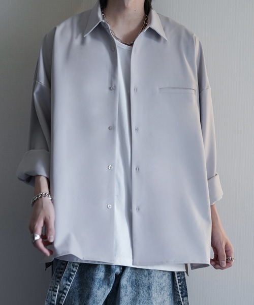 cussil（クシル）の「【cussil/クシル】ヘビードレープルーズシルエットレギュラー長袖シャツ（シャツ/ブラウス・メンズ・ブラック/チャコールグレー/ホワイト/ライトグレー/ブルー・XS/S/M/L）」の5枚目の写真