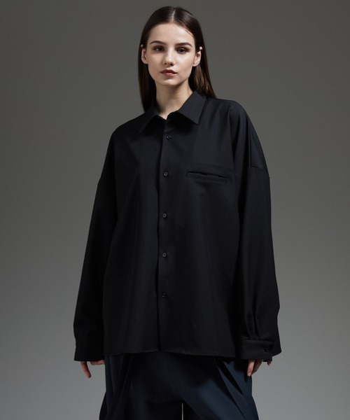 cussil（クシル）の「【cussil/クシル】ヘビードレープルーズシルエットレギュラー長袖シャツ（シャツ/ブラウス・メンズ・ブラック/チャコールグレー/ホワイト/ライトグレー/ブルー・XS/S/M/L）」の19枚目の写真