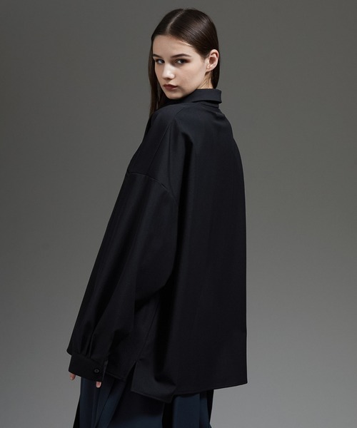 cussil（クシル）の「【cussil/クシル】ヘビードレープルーズシルエットレギュラー長袖シャツ（シャツ/ブラウス・メンズ・ブラック/チャコールグレー/ホワイト/ライトグレー/ブルー・XS/S/M/L）」の18枚目の写真