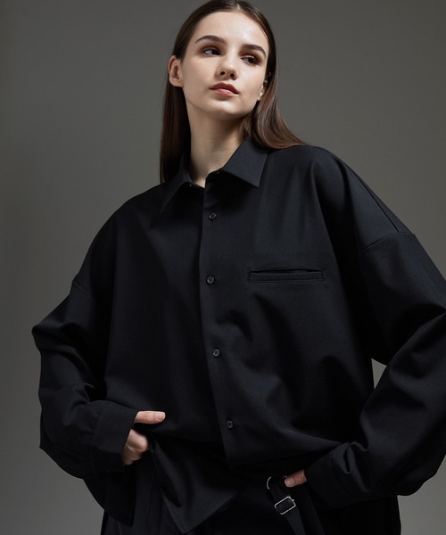 cussil（クシル）の「【cussil/クシル】ヘビードレープルーズシルエットレギュラー長袖シャツ（シャツ/ブラウス・メンズ・ブラック/チャコールグレー/ホワイト/ライトグレー/ブルー・XS/S/M/L）」の16枚目の写真