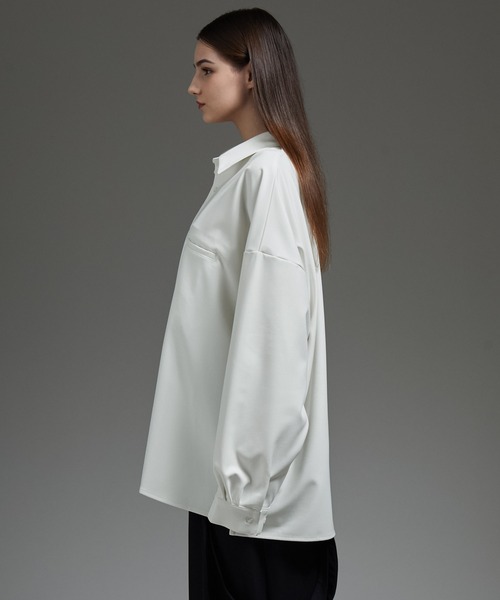 cussil（クシル）の「【cussil/クシル】ヘビードレープルーズシルエットレギュラー長袖シャツ（シャツ/ブラウス・メンズ・ブラック/チャコールグレー/ホワイト/ライトグレー/ブルー・XS/S/M/L）」の11枚目の写真