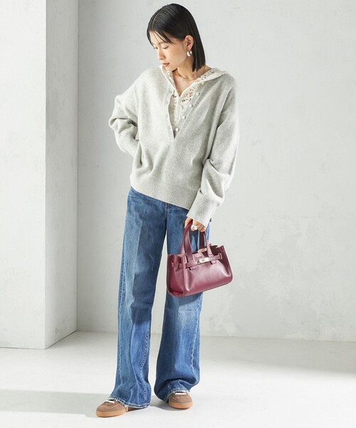 SHIPS(シップス)の「ベルト デザイン レザー バッグ(ショルダーバッグ・レディース・ブラウン/ボルドー/ブラック・ONE SIZE)」の5枚目の写真