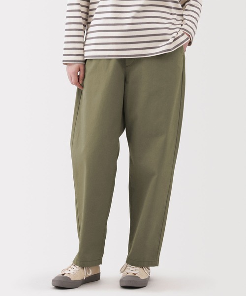 無印良品（ムジルシリョウヒン）の「婦人　洗いざらし　コットンイージーテーパードパンツ（その他パンツ・レディース・ベージュ/カーキ系/ブラック・S/M/L/XL/XXL/XS）」の3枚目の写真