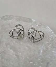 LA MUe（ラミュー）の「【LA MUE】ハートモチーフ メタルノンホールピアス（イヤリング）」