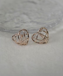 LA MUe（ラミュー）の「【LA MUE】ハートモチーフ メタルノンホールピアス（イヤリング）」