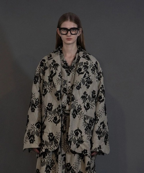 my beautiful landlet(マイビューティフルランドレット)の「【my beautiful landlet】 ORIGINAL FLOWER JACQUARD JACKET(テーラードジャケット・メンズ・ベージュ/ブラック・1/0)」の1枚目の写真