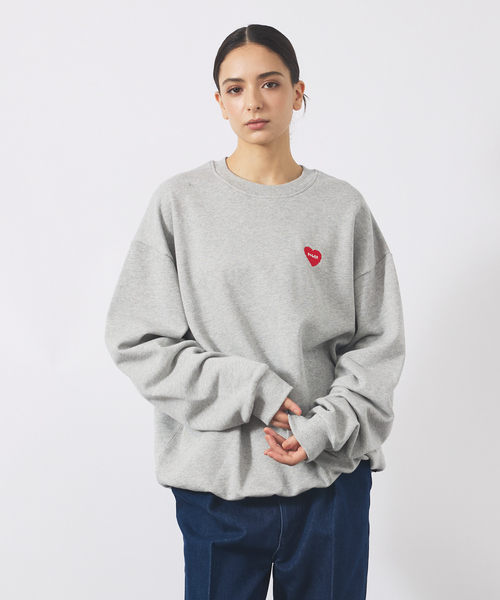 POLeR(ポーラー)の「【POLER / ポーラー】HEART LOGO EMBROIDERY CREW/ハートロゴ刺繍 クルーネックスウェット/ユニセックス(スウェット・メンズ・ブラック/グレー/グリーン・M/L)」の1枚目の写真