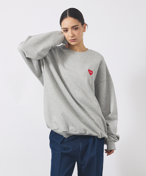 POLeR(ポーラー)の「【POLER / ポーラー】HEART LOGO EMBROIDERY CREW/ハートロゴ刺繍 クルーネックスウェット/ユニセックス(スウェット・メンズ・ブラック/グレー/グリーン・M/L)」の6枚目の写真