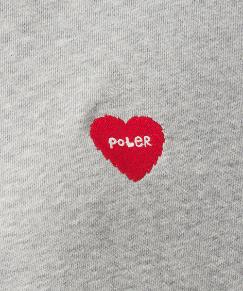 POLeR(ポーラー)の「【POLER / ポーラー】HEART LOGO EMBROIDERY CREW/ハートロゴ刺繍 クルーネックスウェット/ユニセックス(スウェット・メンズ・ブラック/グレー/グリーン・M/L)」の11枚目の写真