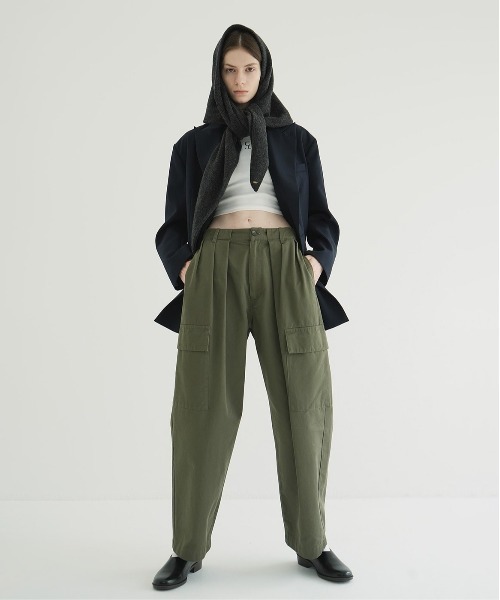 パンツ CLANE WIDE TUCK WORK PANTS WIDE TUCK WORK PANTS（カーゴパンツ）｜CLANE（クラネ）の