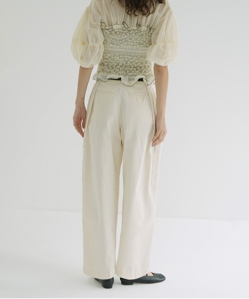 CLANE（クラネ）の「WIDE TUCK WORK PANTS（カーゴパンツ・レディース・ブラウン/カーキ/アイボリー・1/2/0）」の6枚目の写真