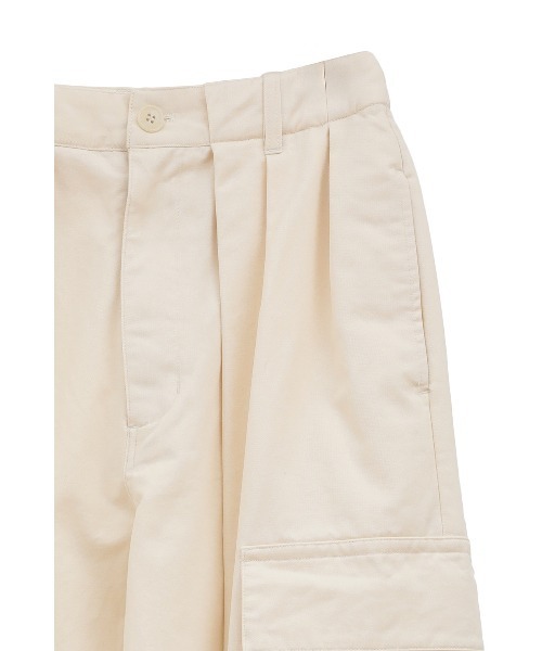 CLANE（クラネ）の「WIDE TUCK WORK PANTS（カーゴパンツ・レディース・ブラウン/カーキ/アイボリー・1/2/0）」の12枚目の写真