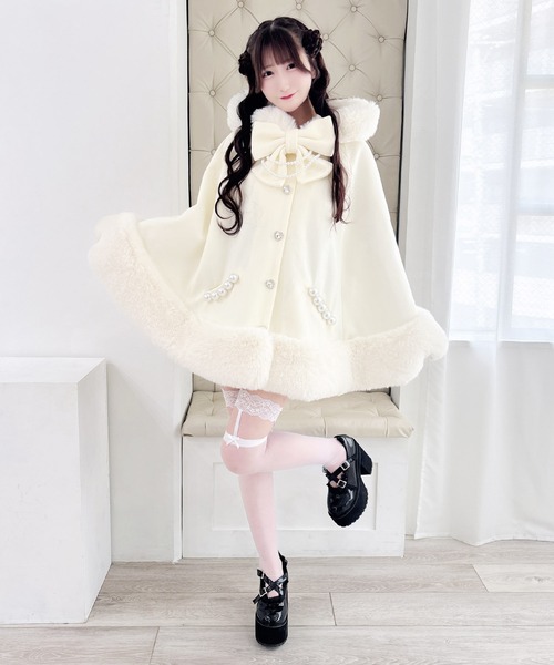 リボン付きボリュームファーフードケープコート（ポンチョ）｜MA