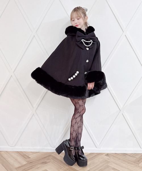 リボン付きボリュームファーフードケープコート（ポンチョ）｜MA*RS