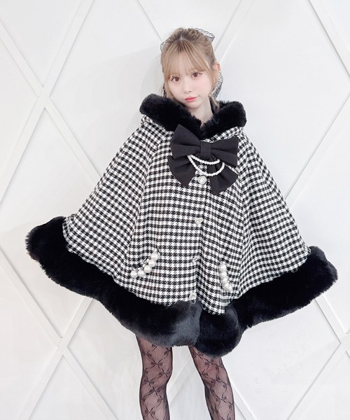 リボン付きボリュームファーフードケープコート（ポンチョ）｜MA*RS