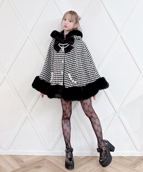 リボン付きボリュームファーフードケープコート（ポンチョ）｜MA*RS