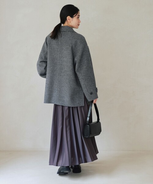 green label relaxing（グリーンレーベルリラクシング）の「［size SHORTあり］リバー テーラード ミドルコート（その他アウター・レディース・ナチュラル/ブラック/その他1・SHORT/FREE）」の10枚目の写真