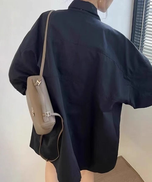 cammie(キャミー)の「ボリュームスリーブスタンドネックロングジャケット(その他アウター・レディース・ブラック/カーキ・L/M)」の6枚目の写真