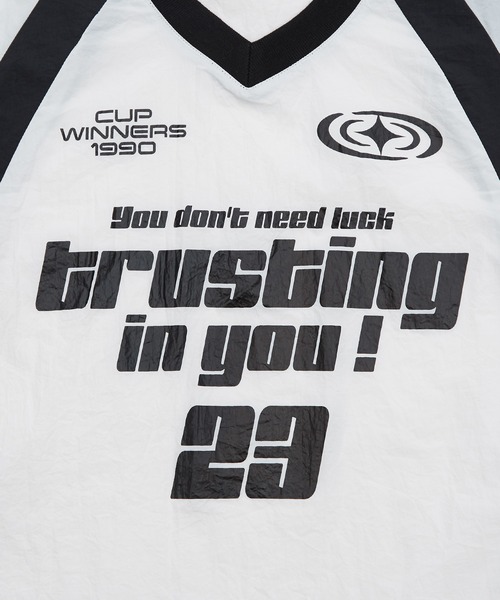 improves（インプローブス）の「ナイロン Vネック プルオーバー（Tシャツ/カットソー・メンズ・ブラック/ホワイト/ネイビー・LARGE/MEDIUM）」の19枚目の写真