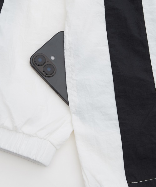 improves（インプローブス）の「ナイロン Vネック プルオーバー（Tシャツ/カットソー・メンズ・ブラック/ホワイト/ネイビー・LARGE/MEDIUM）」の20枚目の写真