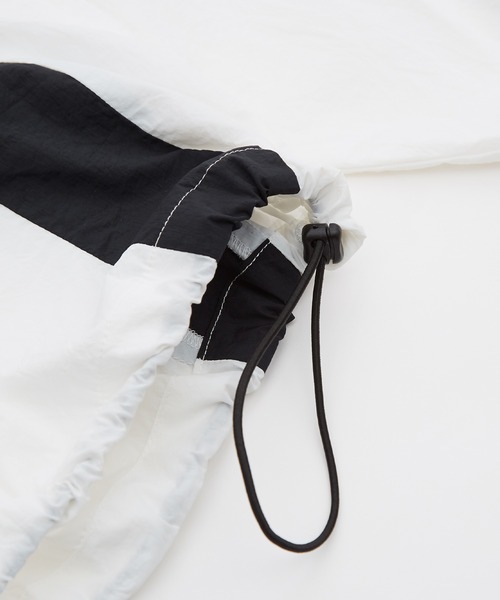 improves（インプローブス）の「ナイロン Vネック プルオーバー（Tシャツ/カットソー・メンズ・ブラック/ホワイト/ネイビー・LARGE/MEDIUM）」の22枚目の写真