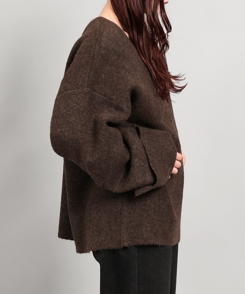 aimoha（アイモハ）の「ローゲージヤクタッチワイドスリーブニット (AW)（ニット/セーター・レディース・ブラック/チャコールグレー/ブラウン/ベージュ・FREE）」の8枚目の写真