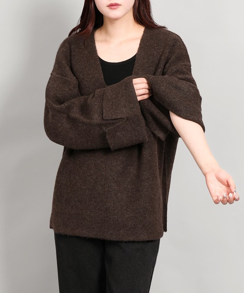 aimoha（アイモハ）の「ローゲージヤクタッチワイドスリーブニット (AW)（ニット/セーター・レディース・ブラック/チャコールグレー/ブラウン/ベージュ・FREE）」の12枚目の写真