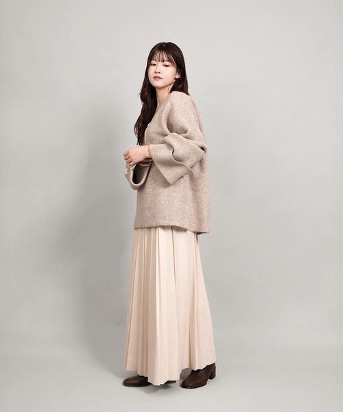 aimoha（アイモハ）の「ローゲージヤクタッチワイドスリーブニット (AW)（ニット/セーター・レディース・ブラック/チャコールグレー/ブラウン/ベージュ・FREE）」の17枚目の写真