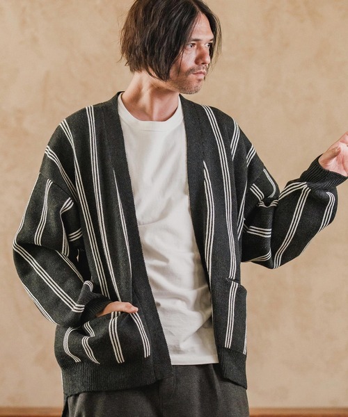 CAMBIO(カンビオ)の「mcg3719-Stripe Jacquard Buttonless Knit Cardigan ニットカーディガン(A56625cmb)(カーディガン/ボレロ・メンズ・ミックスグレー/キナリ/ネイビー/ブラック系その他・S/M/L)」の12枚目の写真